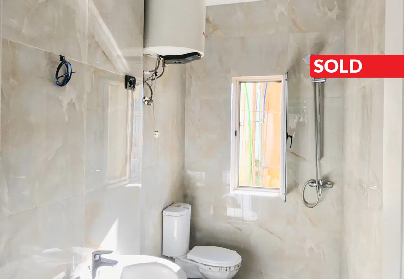 Shitet apartament 2+1 në myslym shyr, tiranë