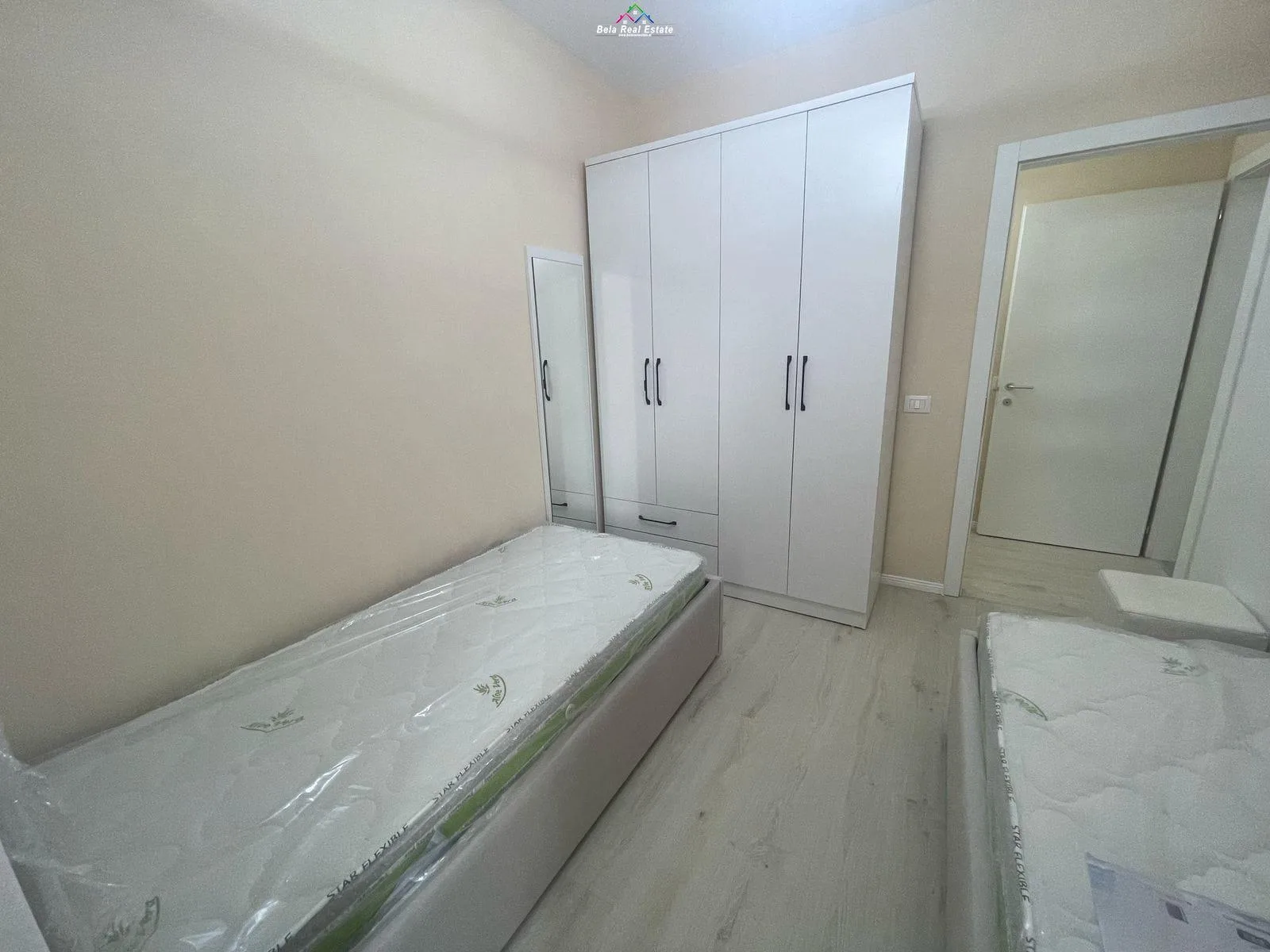 Apartament Me Qera 2+1 tek Rruga 5 Maji (ID B2201202) Tirane