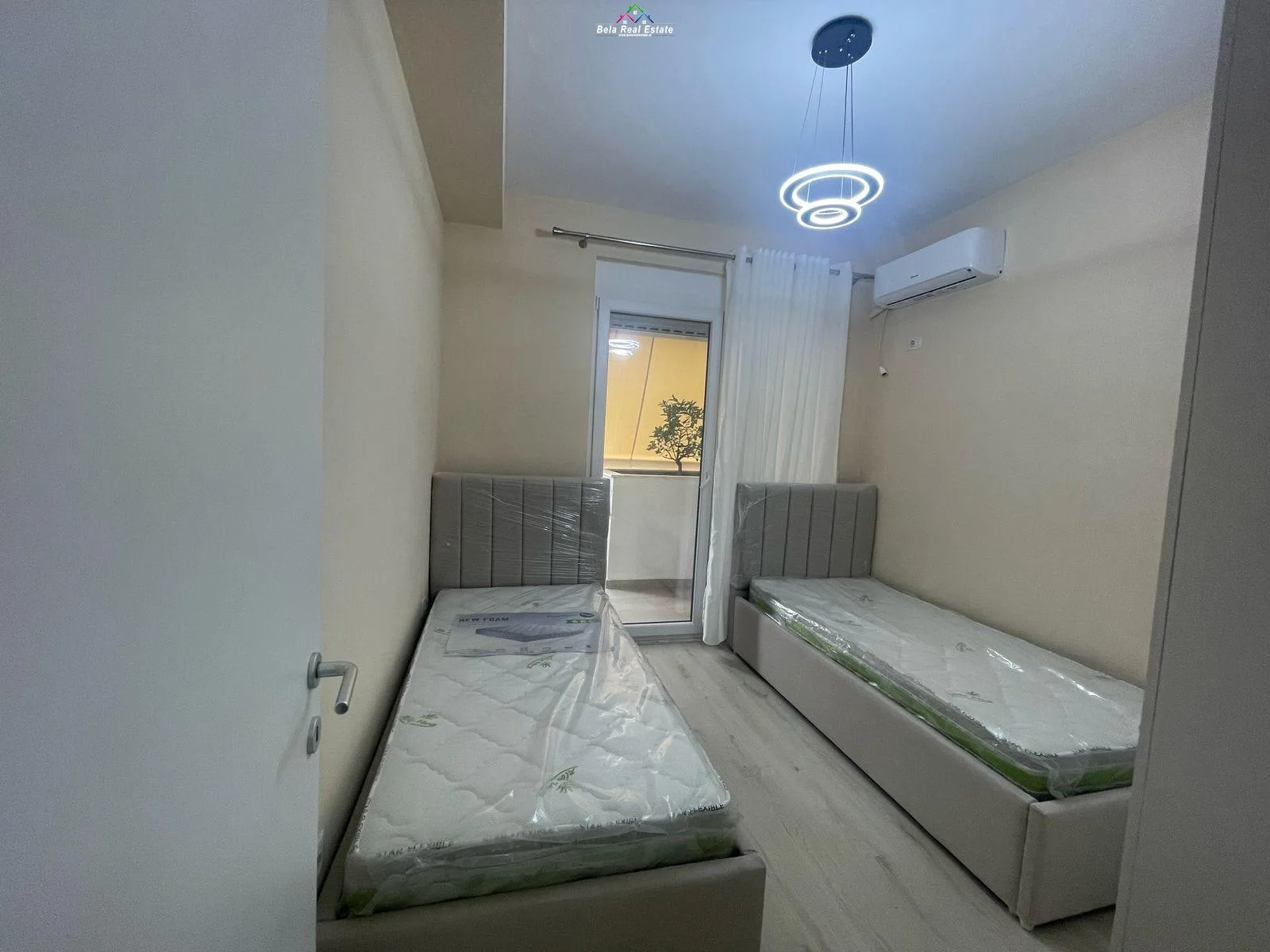 Apartament Me Qera 2+1 tek Rruga 5 Maji (ID B2201202) Tirane