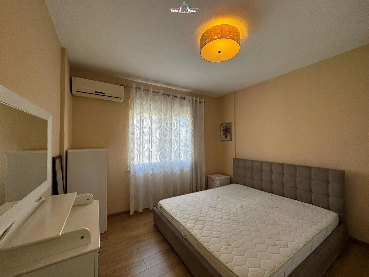 Apartament Me Qera 1+1 ne Myslym Shyri (ID B210826) Tirane