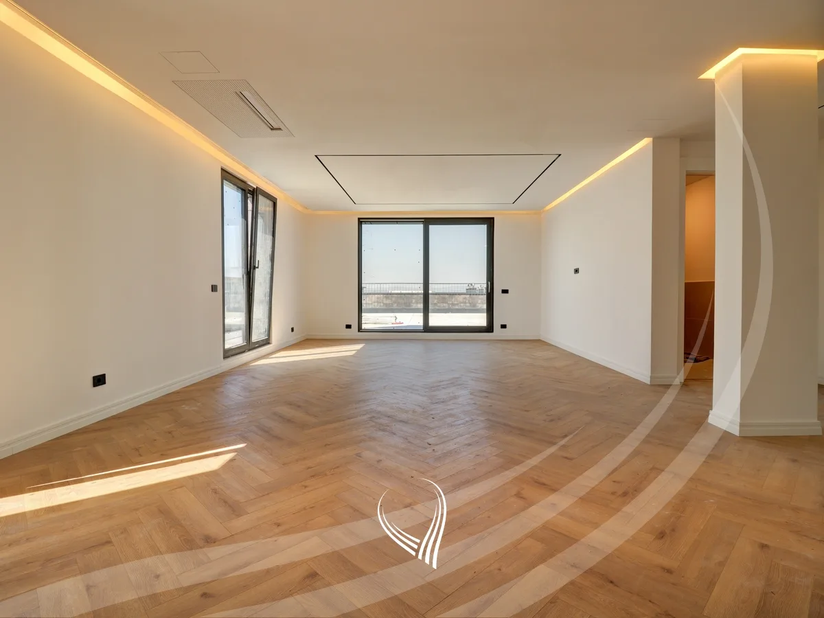 Penthouse me 3 dhoma gjumi me qira në lagjen Arbëria – Dragodan