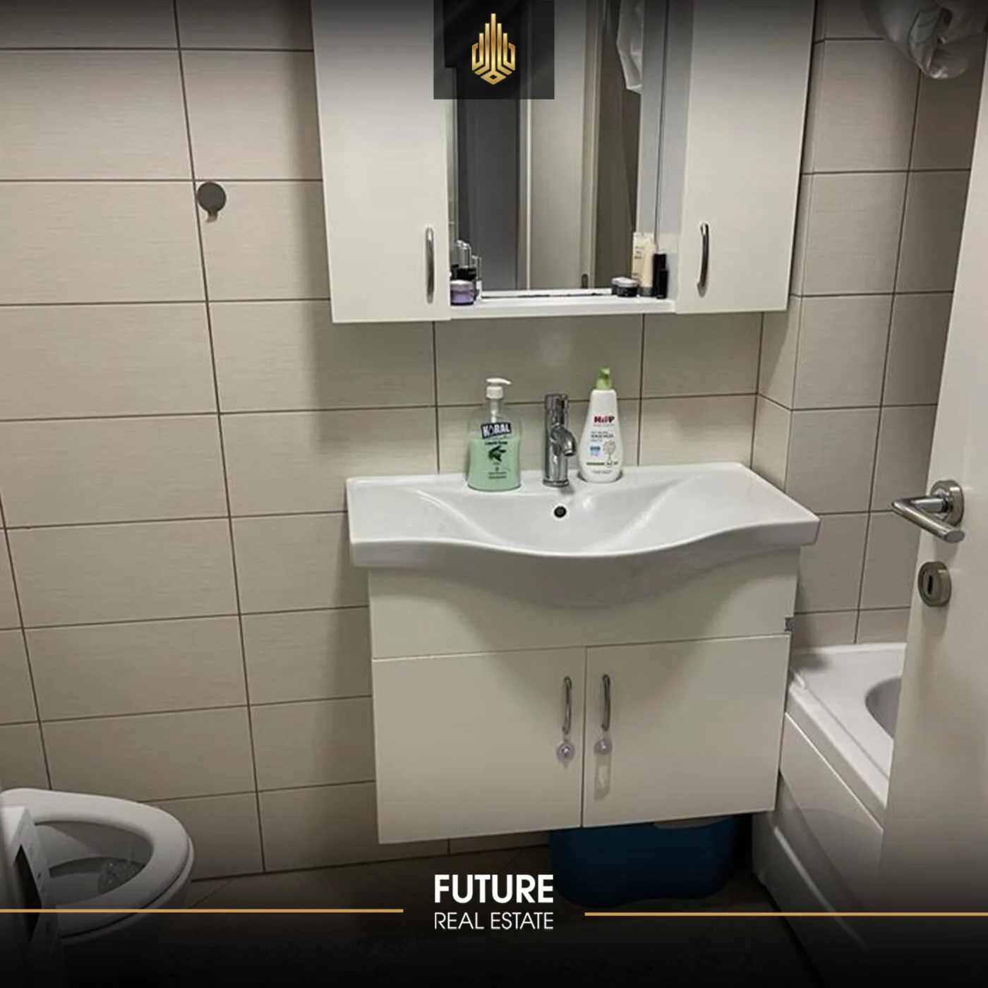 Banesa në SHITJE/ 1+3 Dhoma Gjumi/ 59m2, Kalabri, Prishtinë