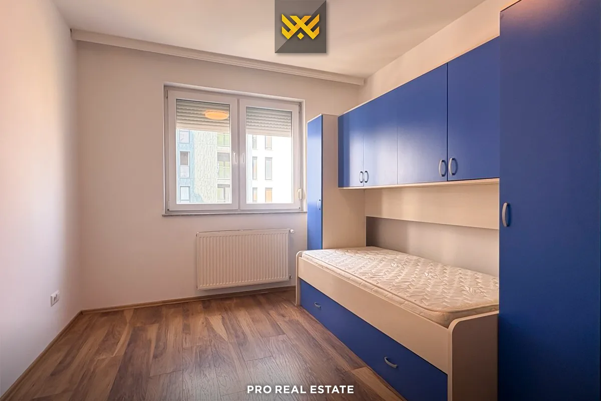 Banesë / Zyrë 81.2m² me #QIRA në Lagjen e Muhaxherëve