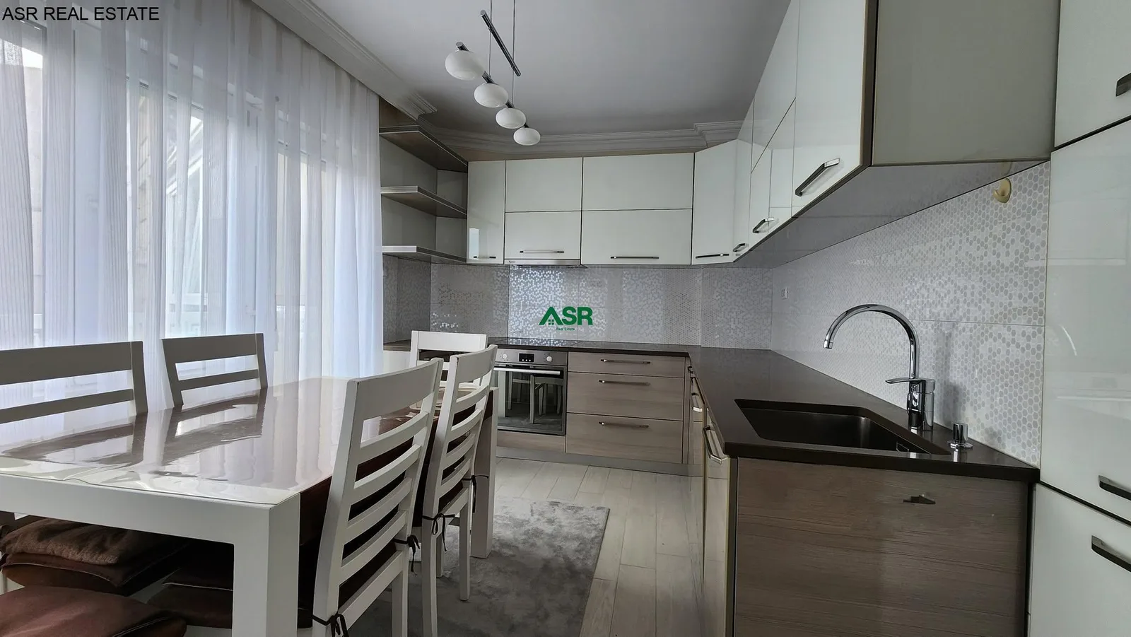 Banese 100m2 me QIRA ne  Ulpiane,