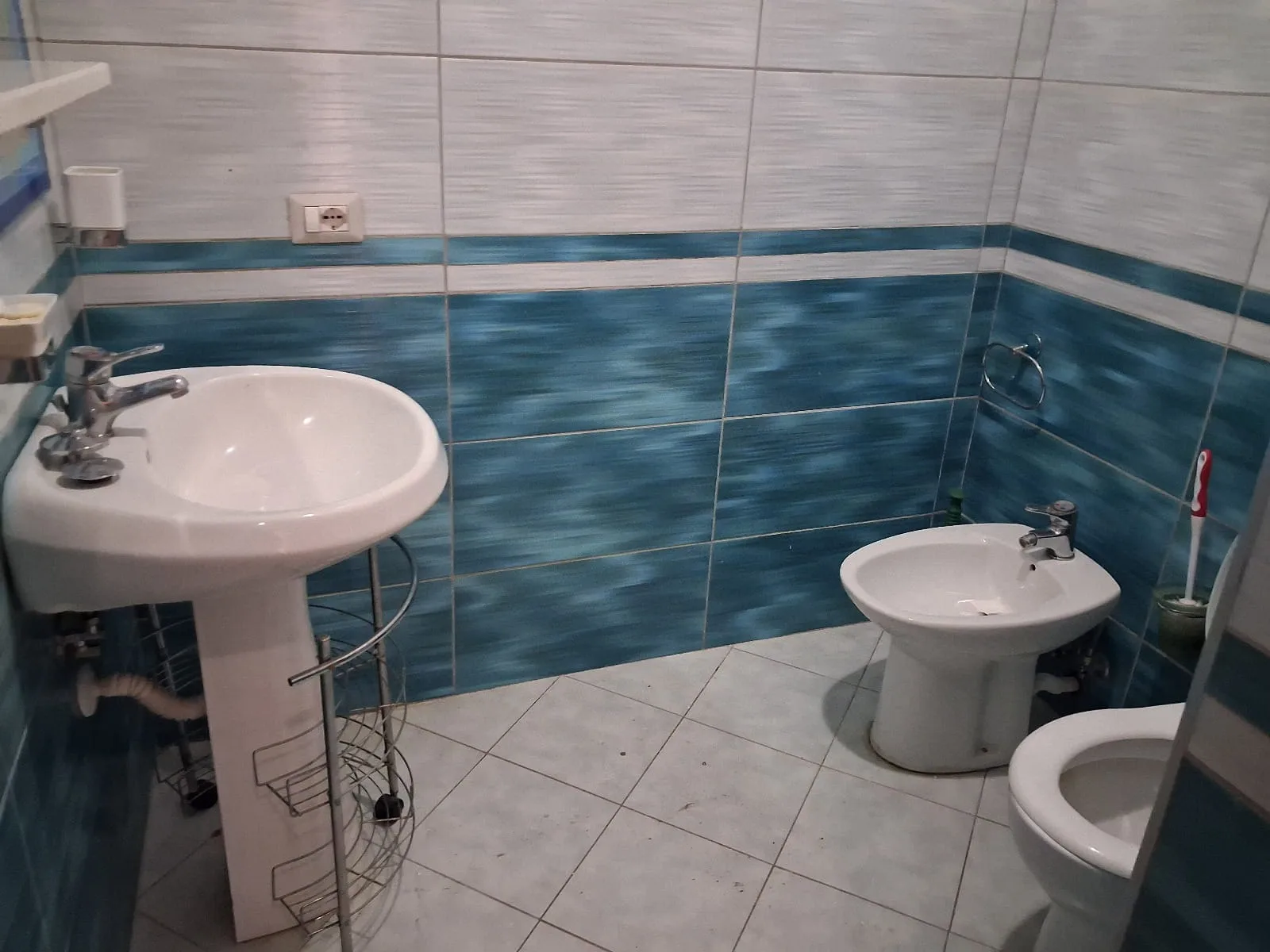 Apartament me qera 1+1 ne Qender (ID B2101142) Tirane