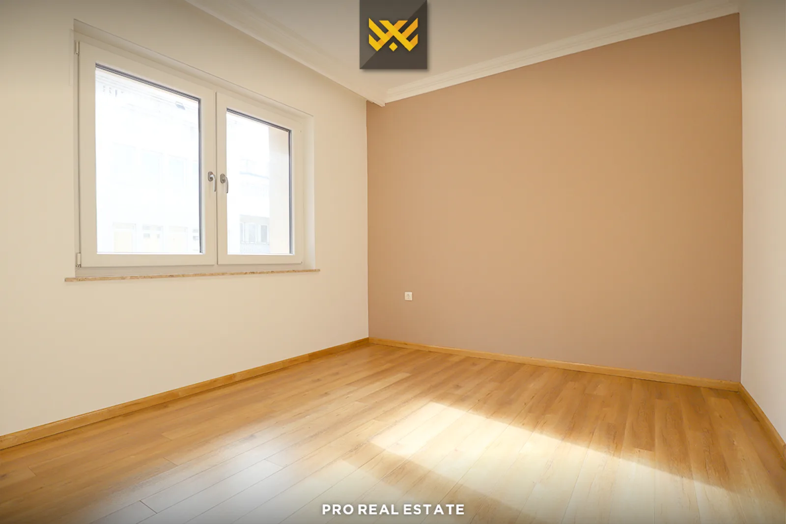Shtëpi 512m² me #QIRA në Velani