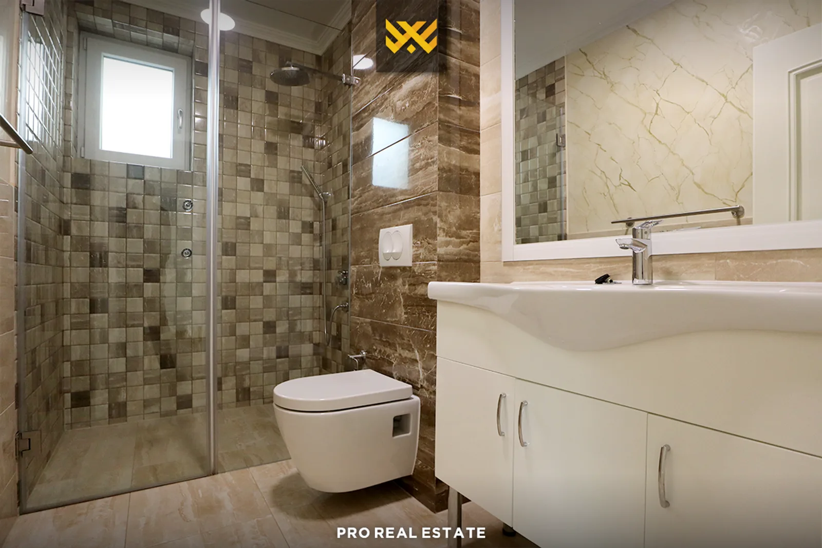 Shtëpi 512m² me #QIRA në Velani