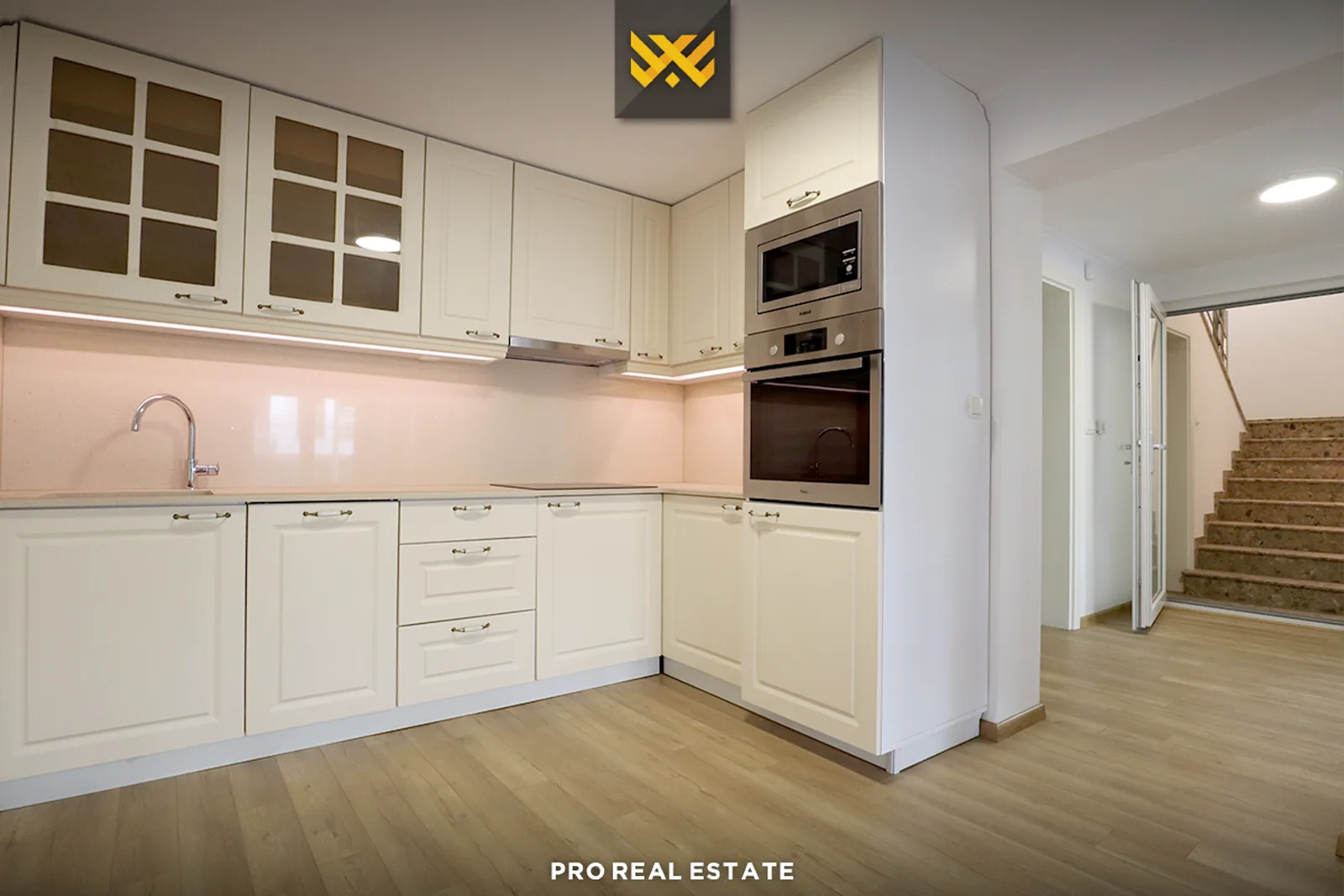 Shtëpi 512m² me #QIRA në Velani