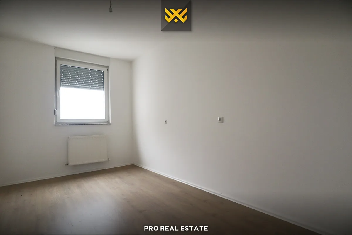 Banesë 100m² për #SHITJE te Mati 1