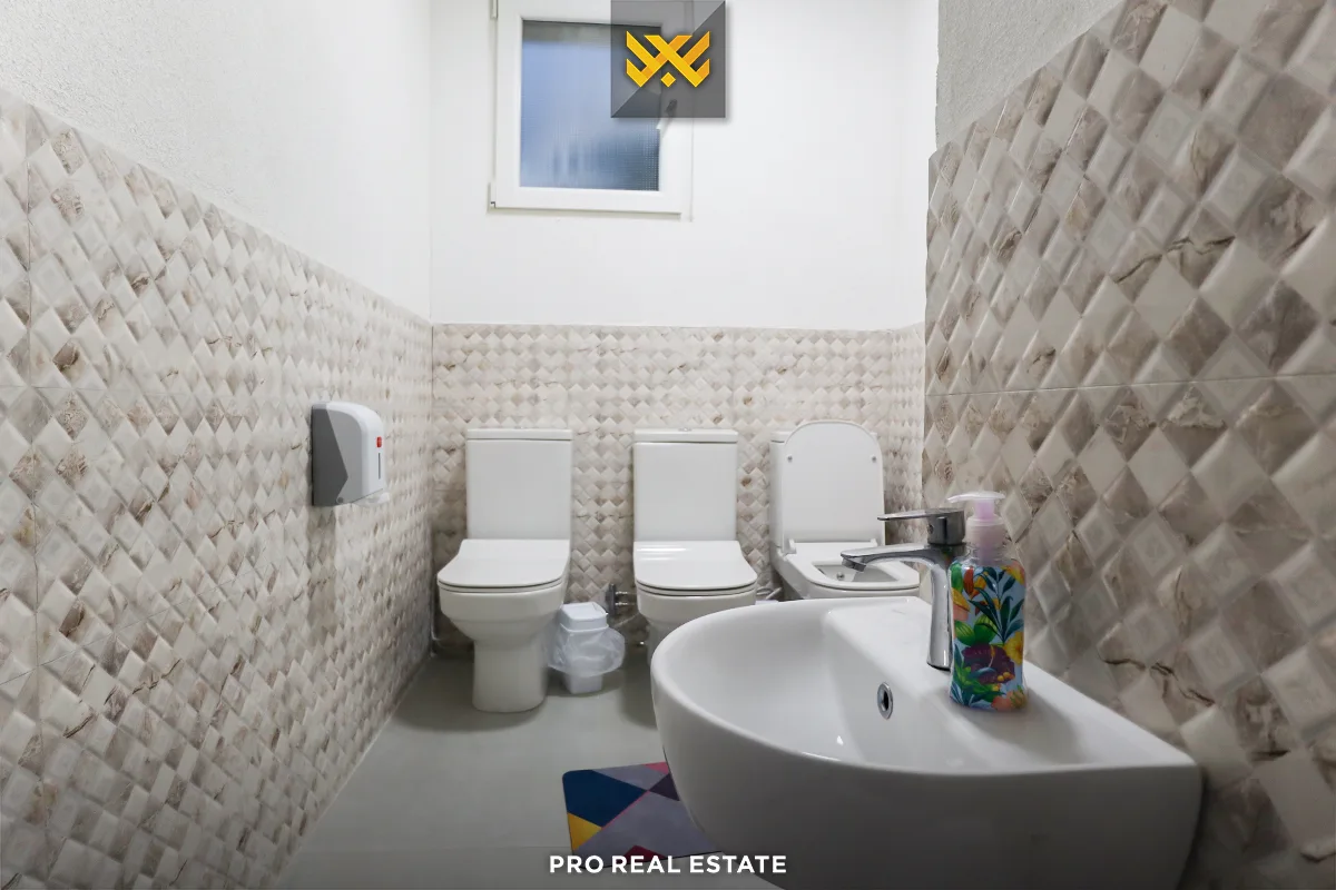 Shtëpi / Zyrë 600m² me #QIRA në Dragodan