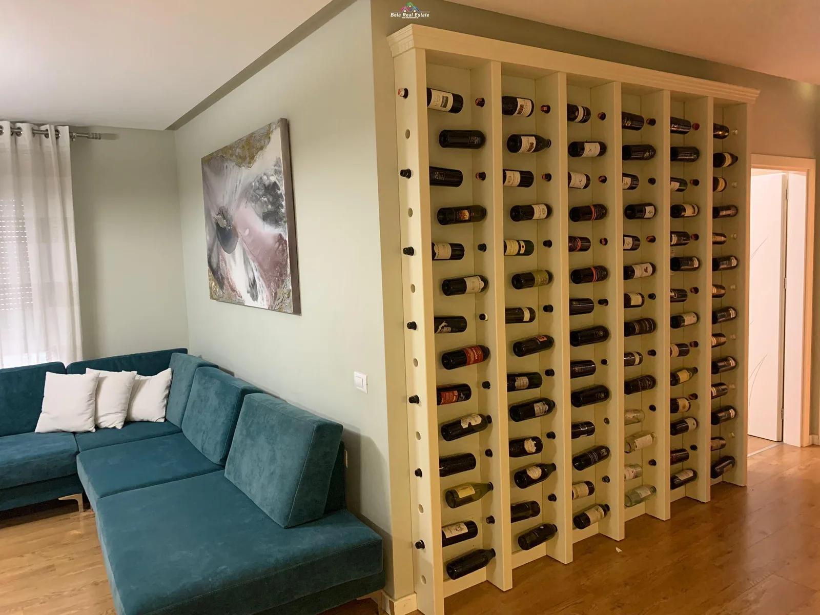 Apartament Me Qera 2+1 Tek 21 Dhjetori (ID B220819) Tirane.