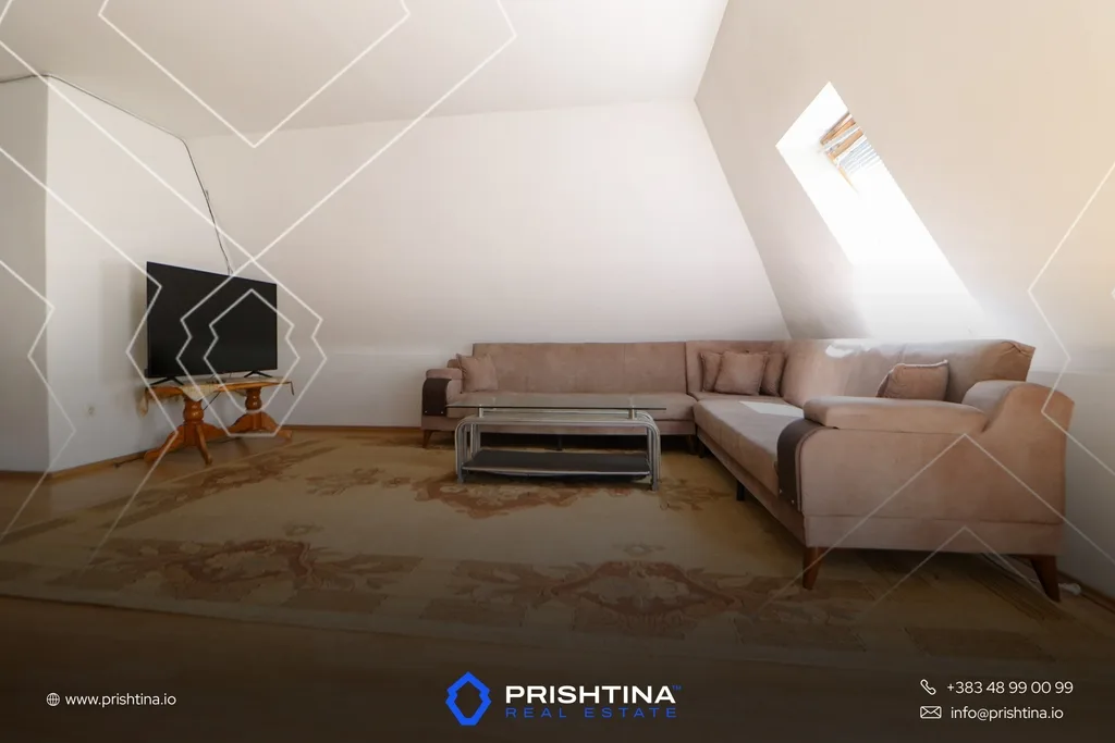 Banesë me qira 94m² te 4 Llullat