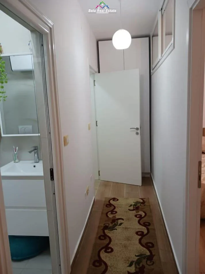 Apartament me qera 1+1 tek 21 Dhjetori (ID B211283) Tirane.