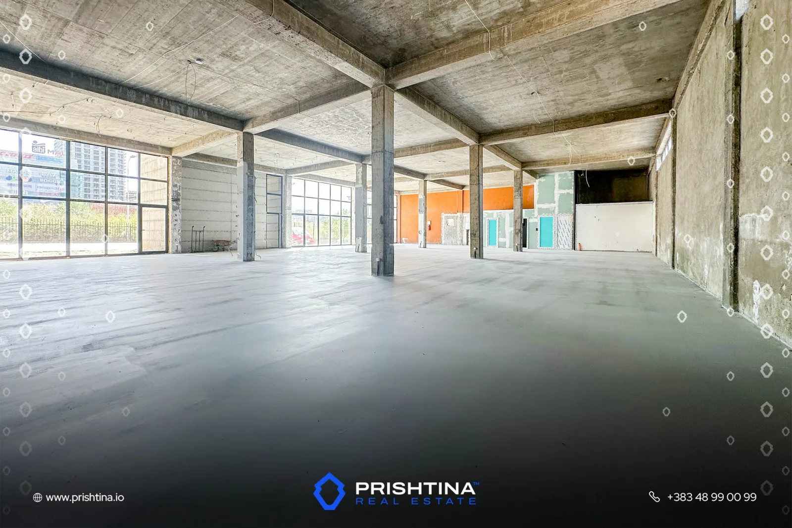 Objekt me qira 1700m² në Veternik
