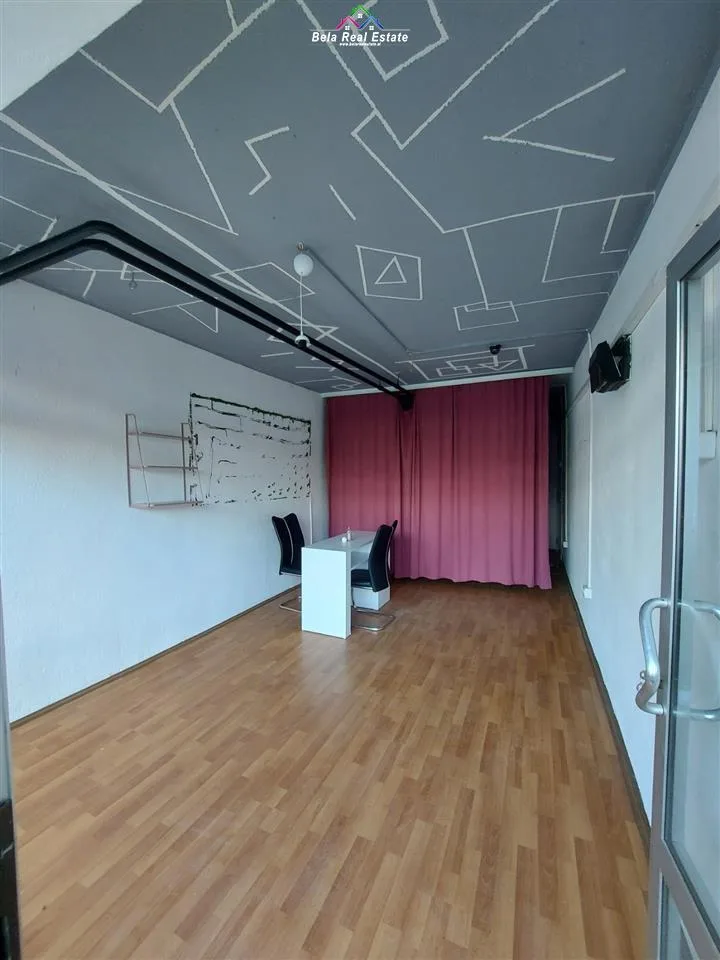 Dyqan Me Qera Tek Bulevardi Bajram Curri (ID BD21547) Tirane.