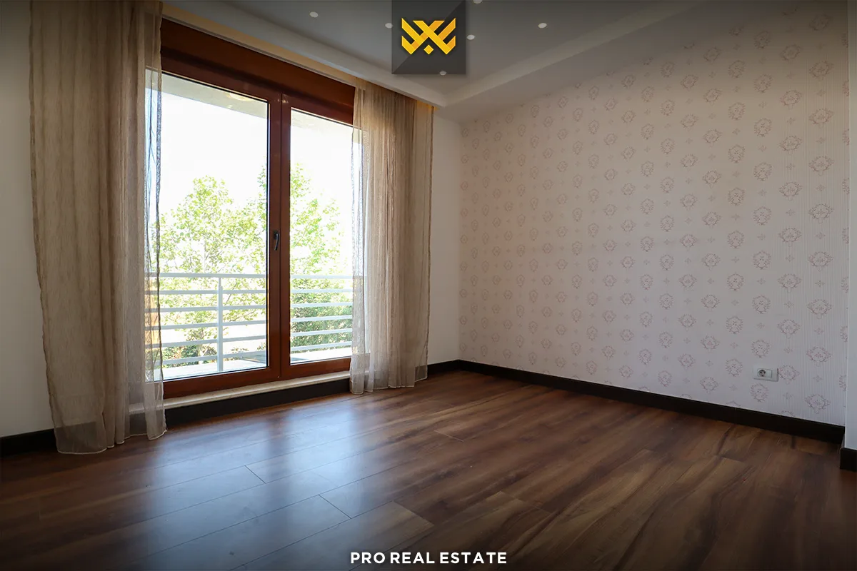 Shtëpi 270m² me #QIRA në Lagjen Marigona Residence