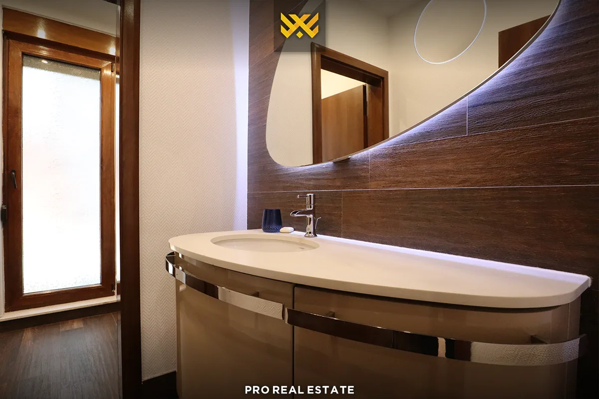 Shtëpi 270m² me #QIRA në Lagjen Marigona Residence