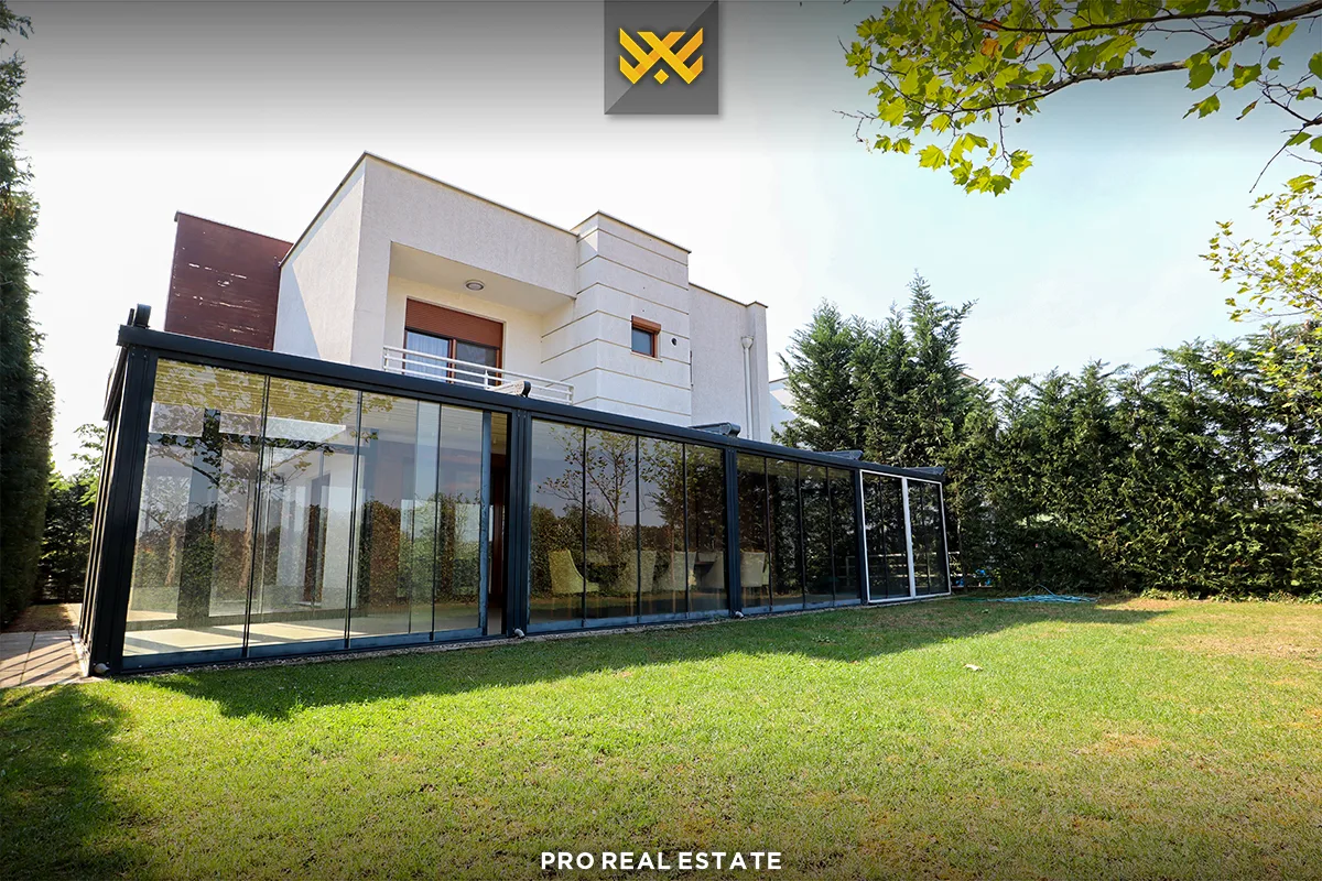 Shtëpi 270m² me #QIRA në Lagjen Marigona Residence