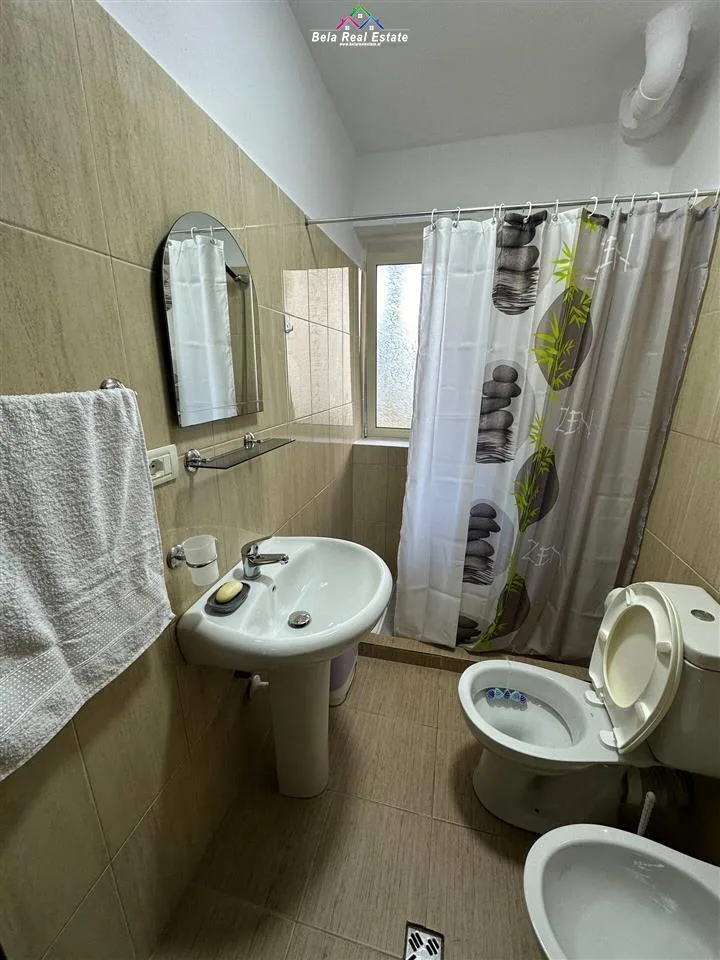 Apartament Me Qera 2+1 Tek Rruga e Durresit (ID B221315) Tirane