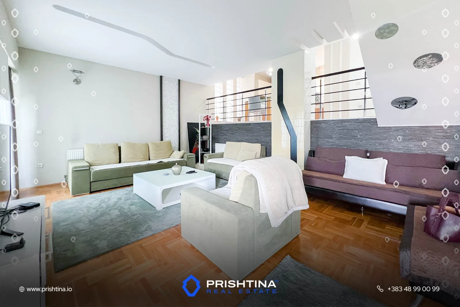 Shtëpi me qira 240m²+4ari oborr te Mati 1