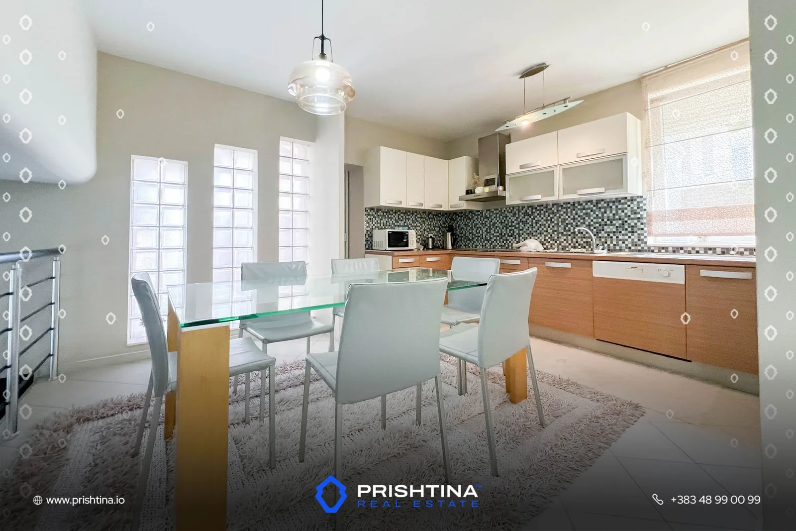 Shtëpi me qira 240m²+4ari oborr te Mati 1