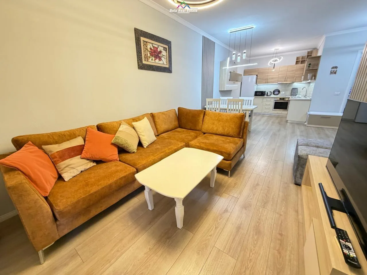 Apartament Me Qera 2+1 ne Bllok (ID B2201711) Tirane