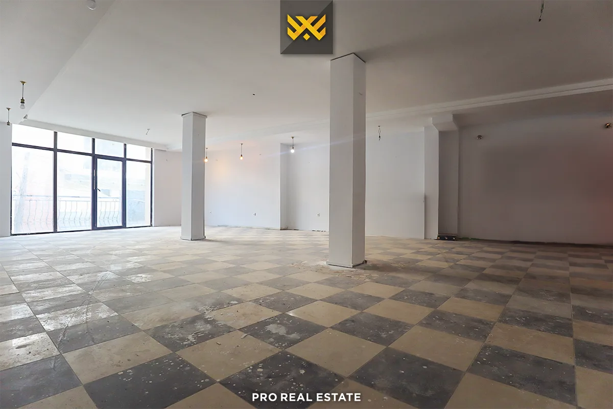 Lokal 200m² + 200m² me #QIRA në Dragodan