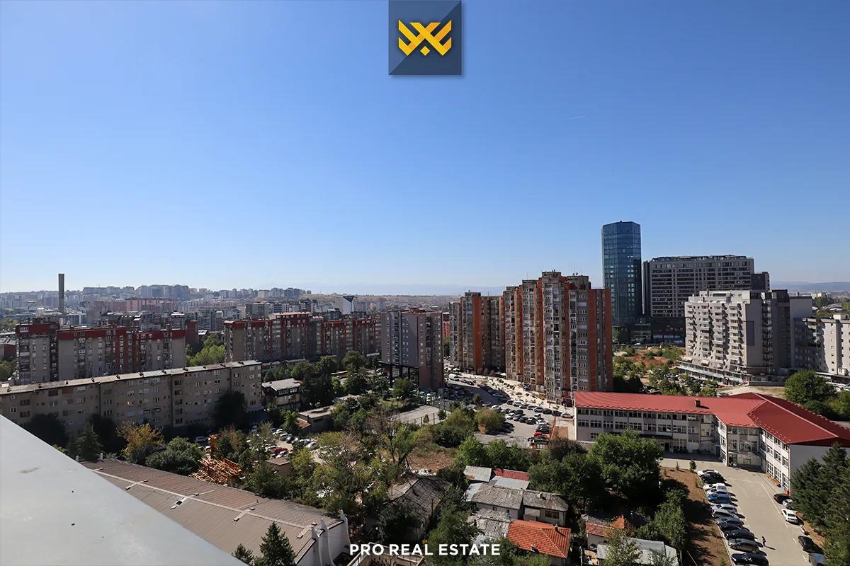 Banesë / Zyrë 115m² me #QIRA në Pejton