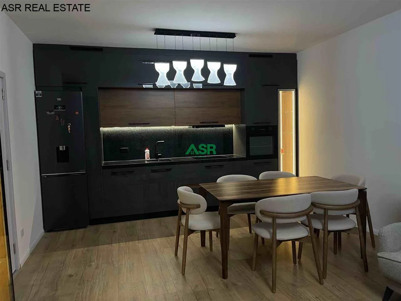 #ID:4011 Banesë 90m2 me #qira në lagjen Mati 1 mbrapa Royal Mall (NM)