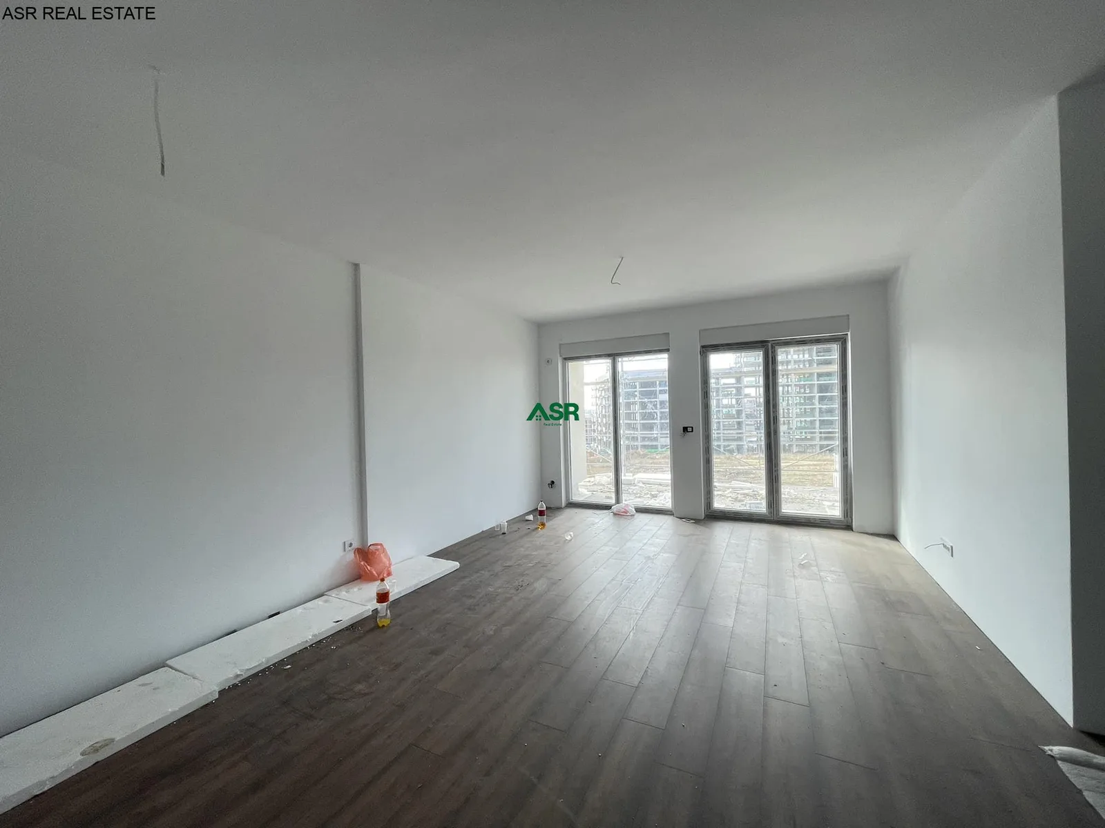 Shitet banesa në kompleksin Nordic Residence, ne Mati 1 afër lagjes Kodrina