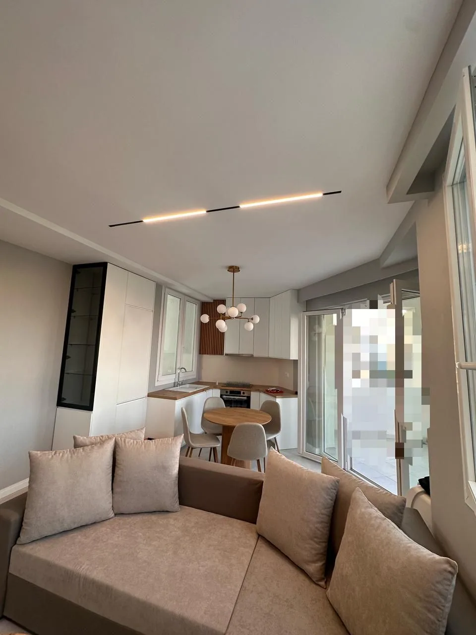 Apartament Me Qera 1+1 Tek Fusha e Aviacionit (ID B2101120) Tirane