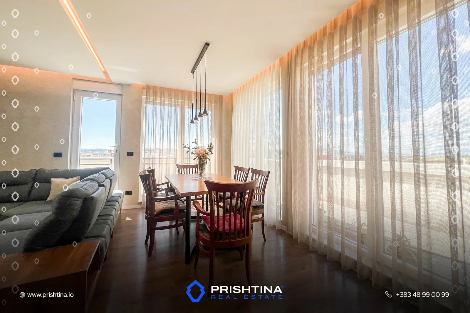 Banesë në #shitje 180m² + 100m² terasë në Fushë Kosovë