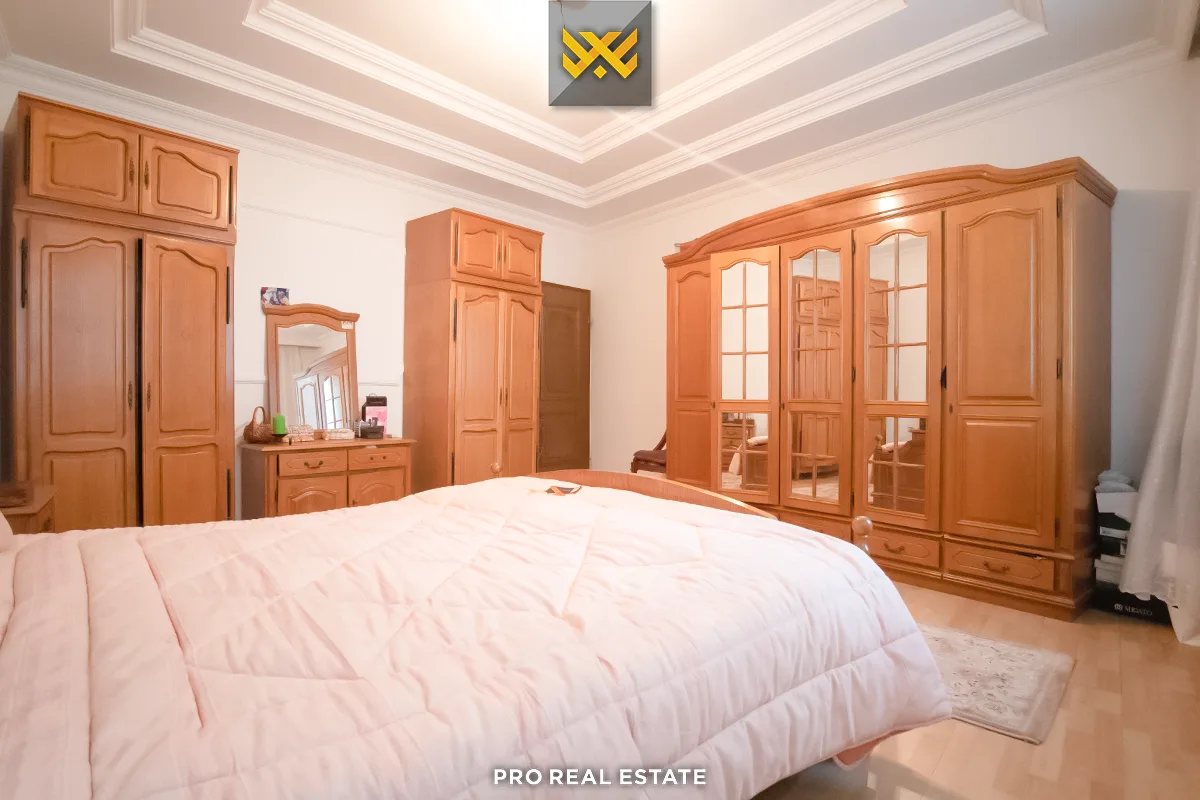 Shtëpi 550m² me #QIRA në Lagjen e Muhaxherëve.