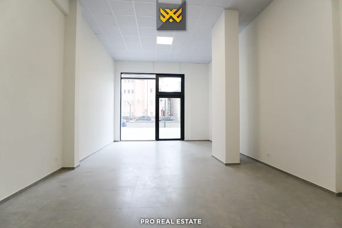 Lokal 53m² me #QIRA në Bregun e Diellit