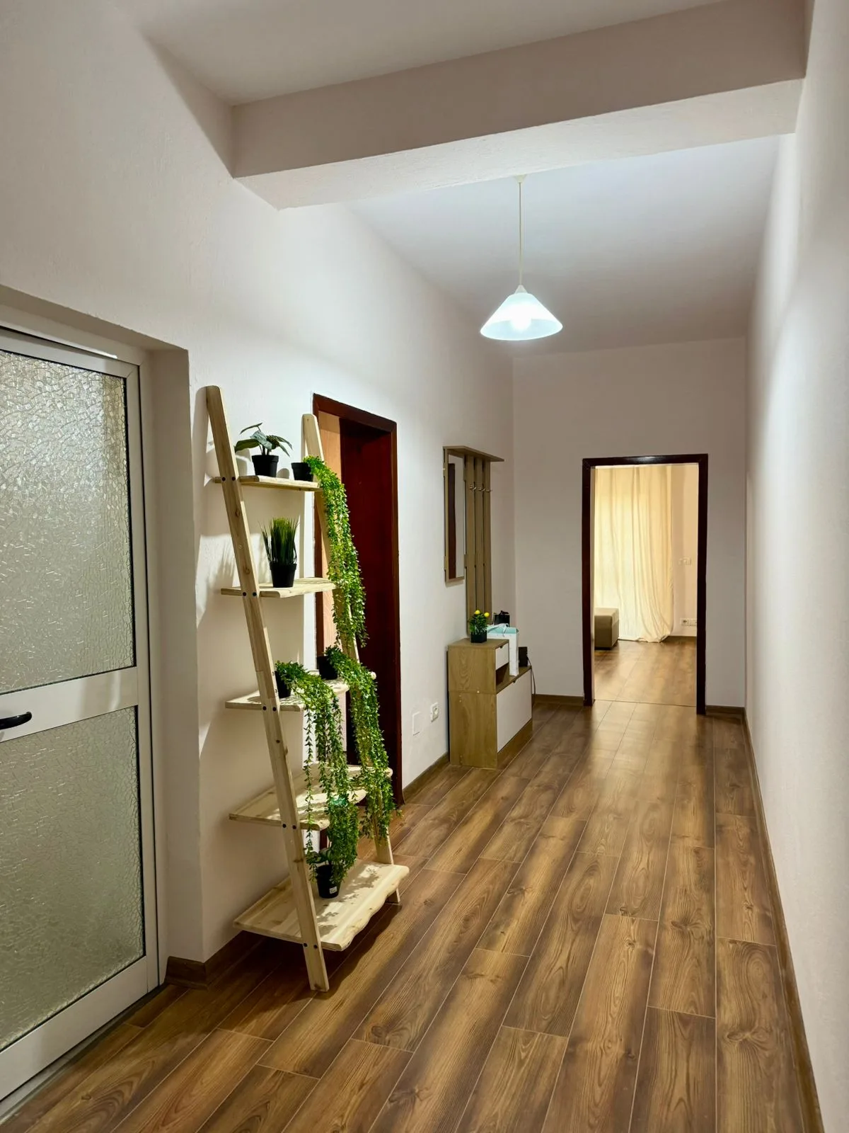 Apartament Me Qera 1+1 Tek Rruga e Kavajes (ID B211374) Tirane