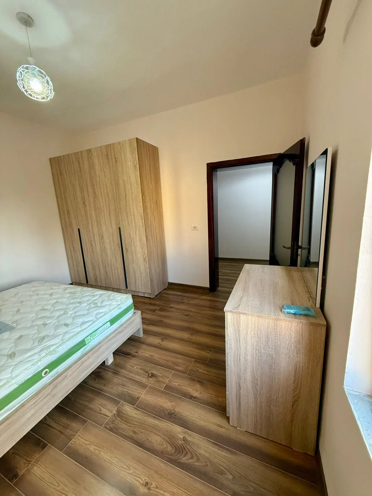 Apartament Me Qera 1+1 Tek Rruga e Kavajes (ID B211374) Tirane
