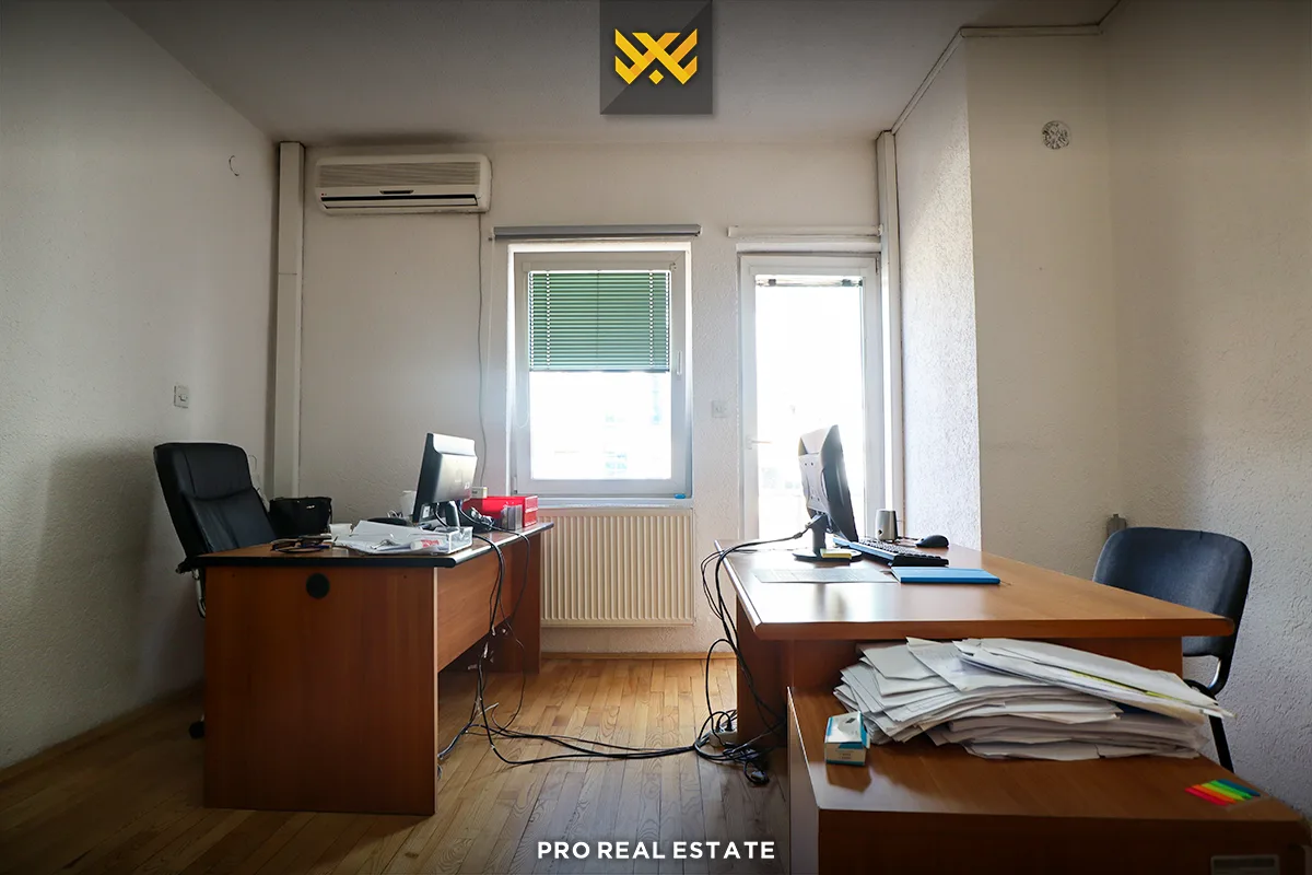 Shtëpi-Zyrë 750m² me #QIRA në Pejton.