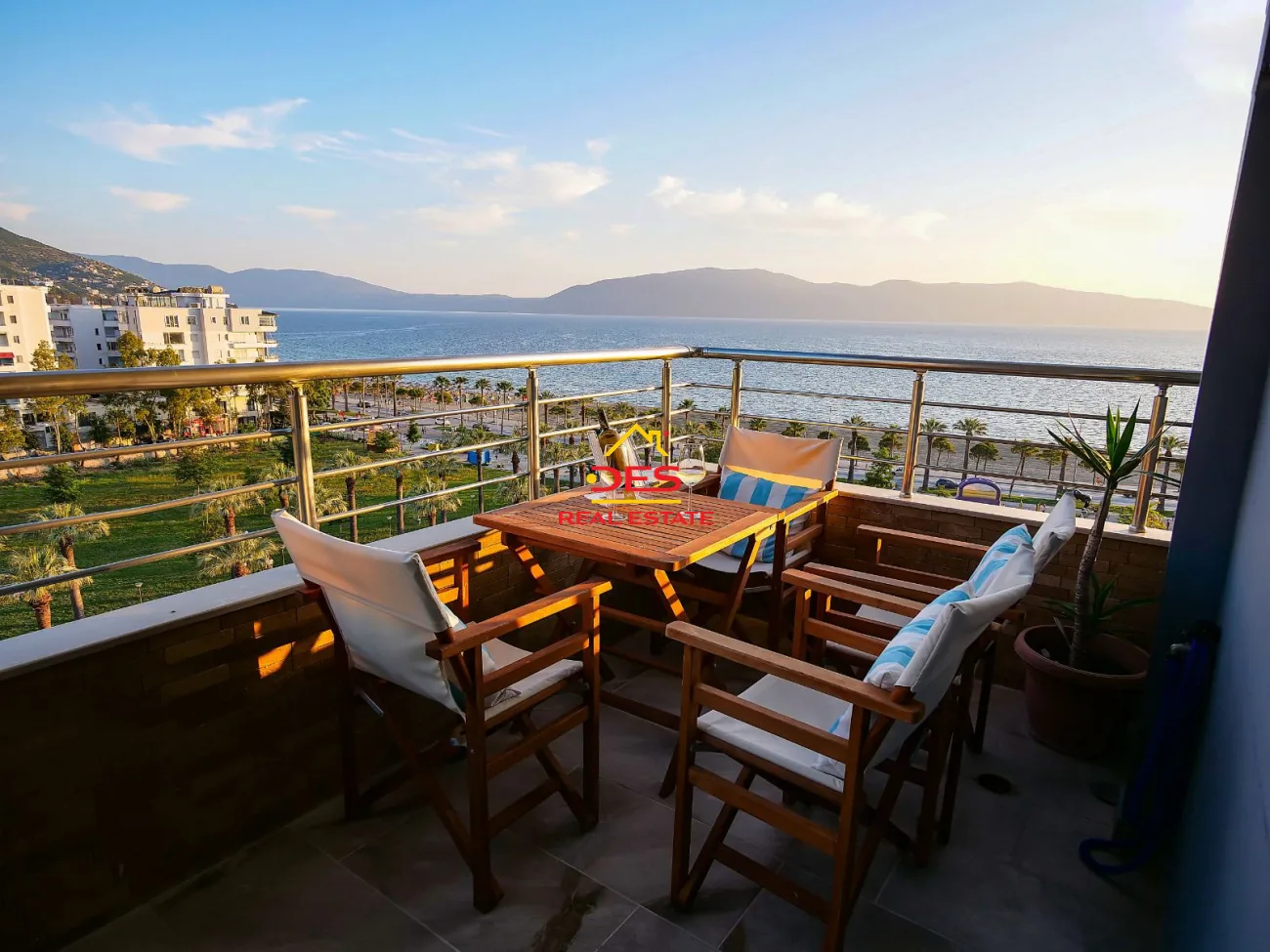 Jepet me qira apartament 2+1 me pamje nga deti te shkolla e marinës ,vlorë.