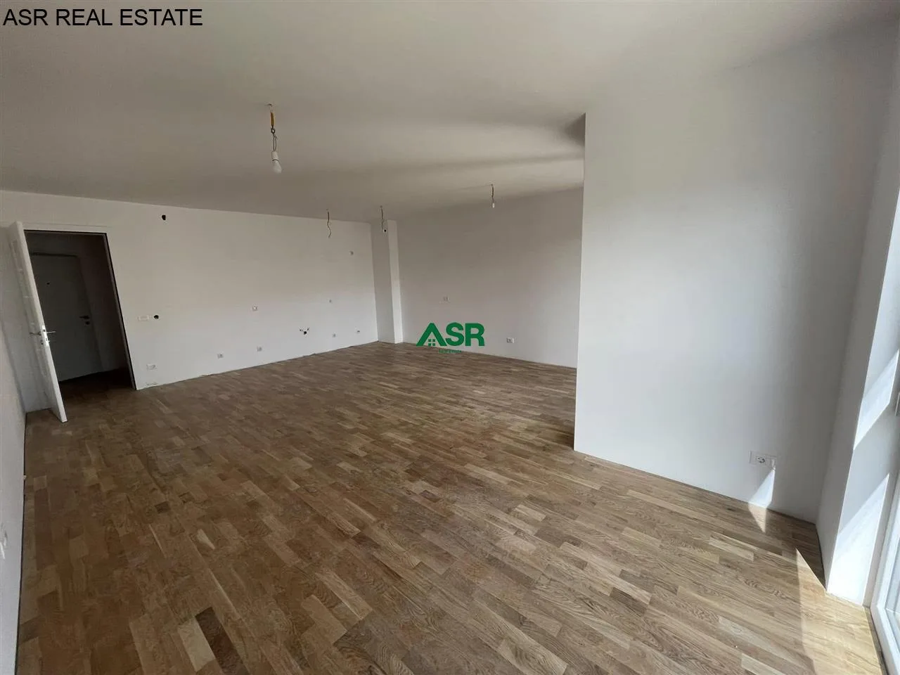 #ID:3704  Banesë ne shitje Rr. Behar Begolli, Lagjja Prishtina e Re