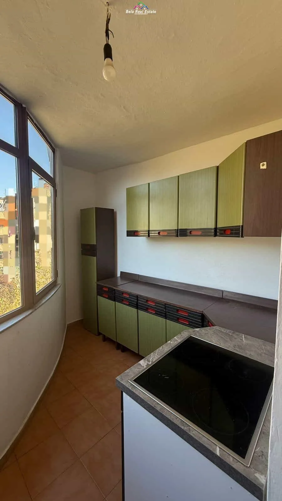 Apartament Me Qera 1+1 Ne Xhamllik (ID B211442) Tirane