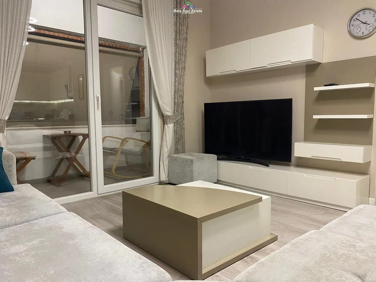 Apartament Me Qera 2+1+2 tek Kompleksi Golden Park (ID B2201256) Tirane