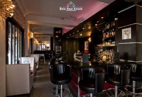 Shitje Biznesi Bar Kafe ne Qender  (ID BSHB143) Tirane