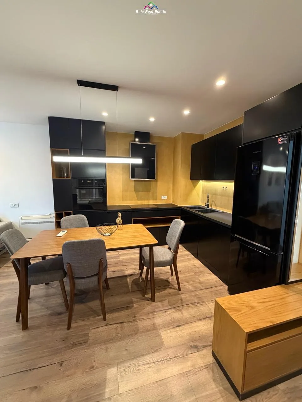 Apartament Me Qera 2+1 Tek 21 Dhjetori (ID B2201938) Tirane