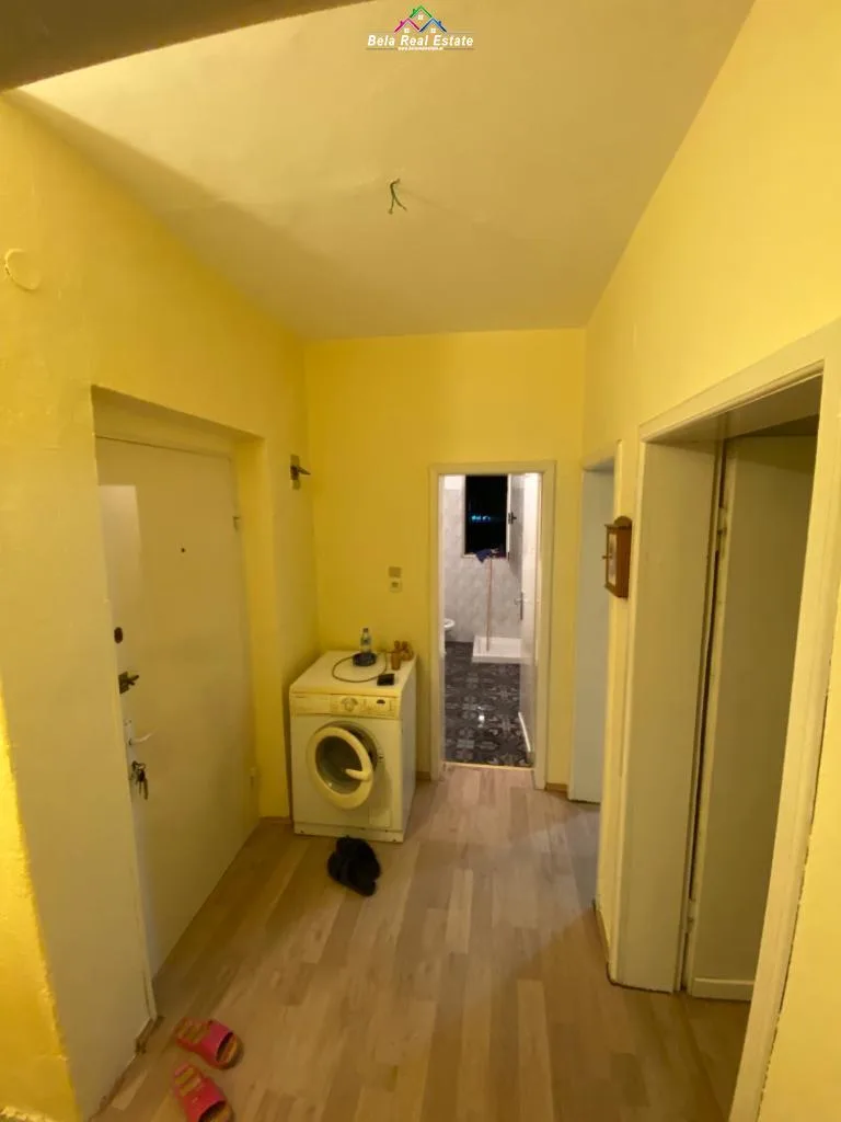 Apartament Me Qera 2+1 Ne Myslym Shyri  (ID B22186) Tirane