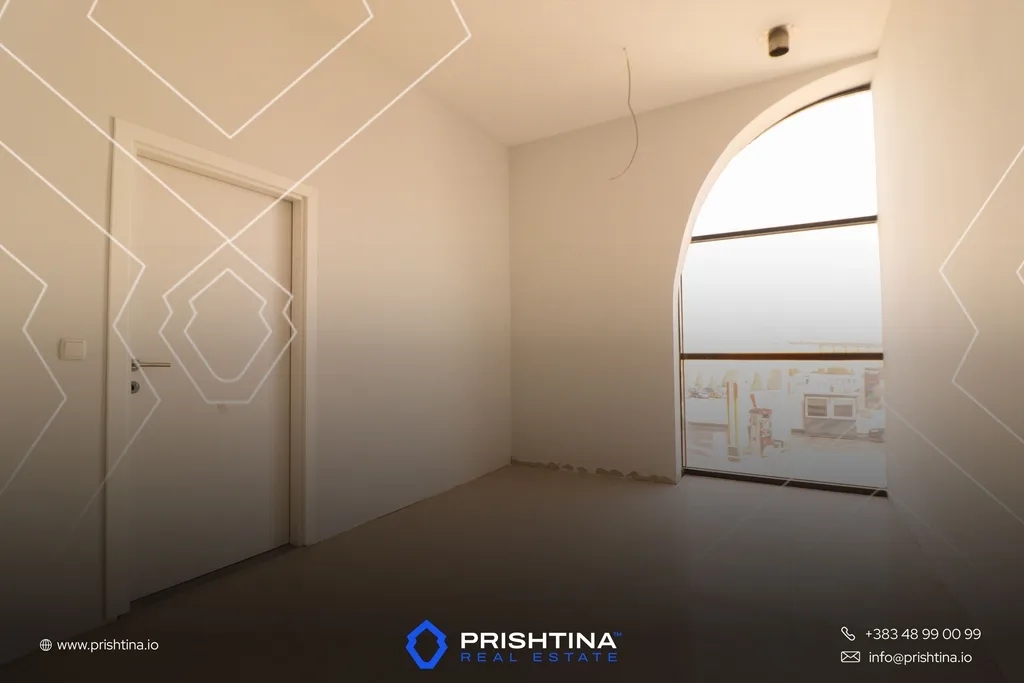 Lokal me qira 500m² në Veternik