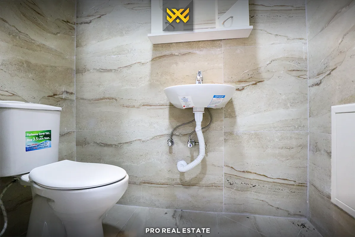 Lokal 100m² me #QIRA në Emshir.