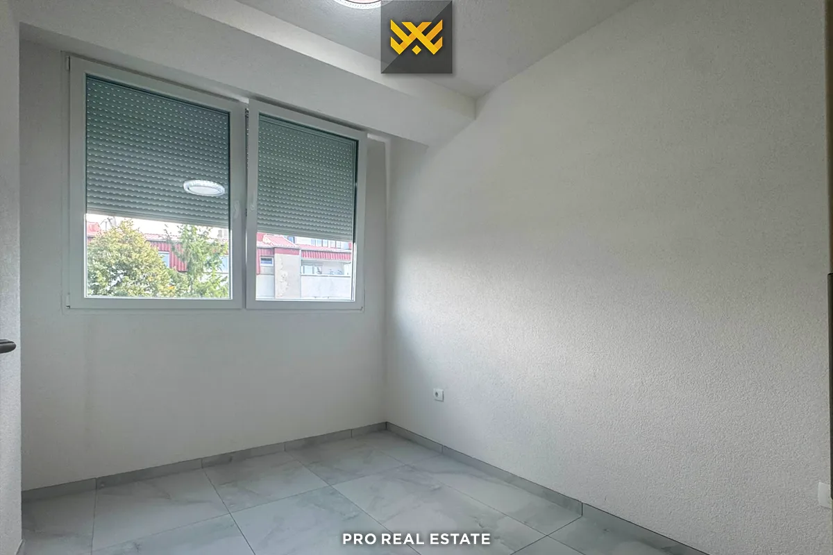 Banesë / Zyrë 60m² me #QIRA në Qendër