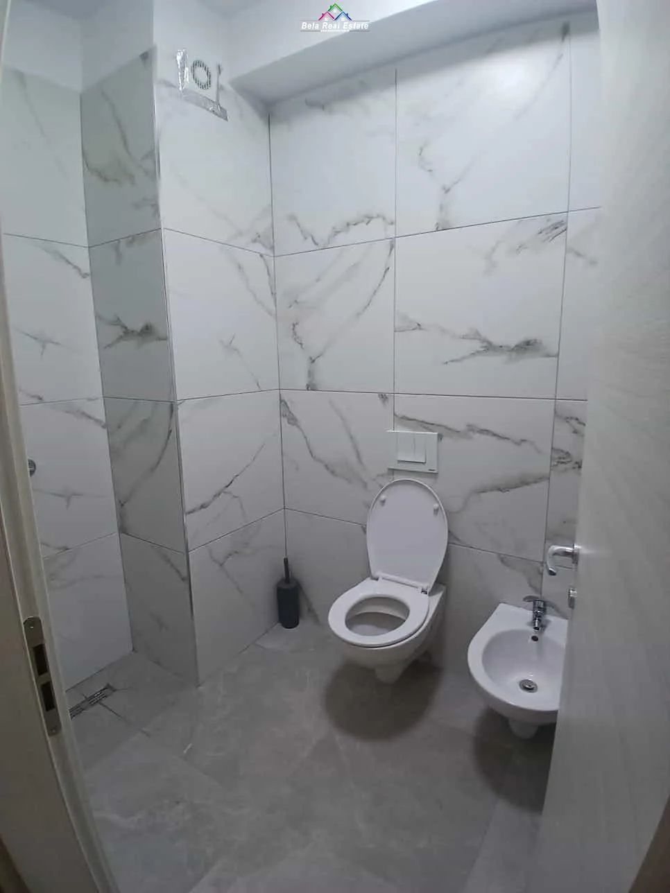 Apartament Me Qera 1+1 Tek Dritan Hoxha ( ID B2101552) Tirane