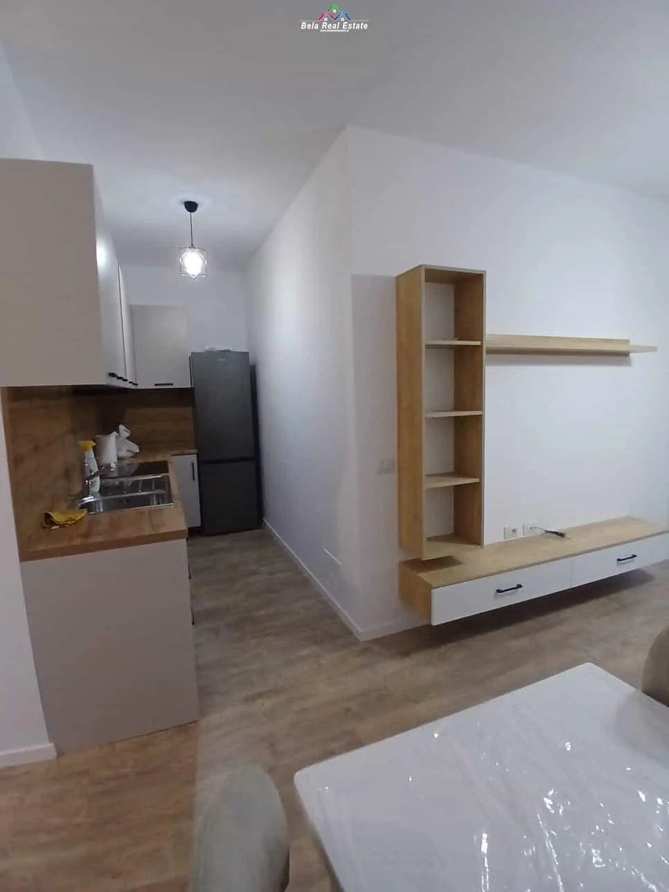 Apartament Me Qera 1+1 Tek Dritan Hoxha ( ID B2101552) Tirane