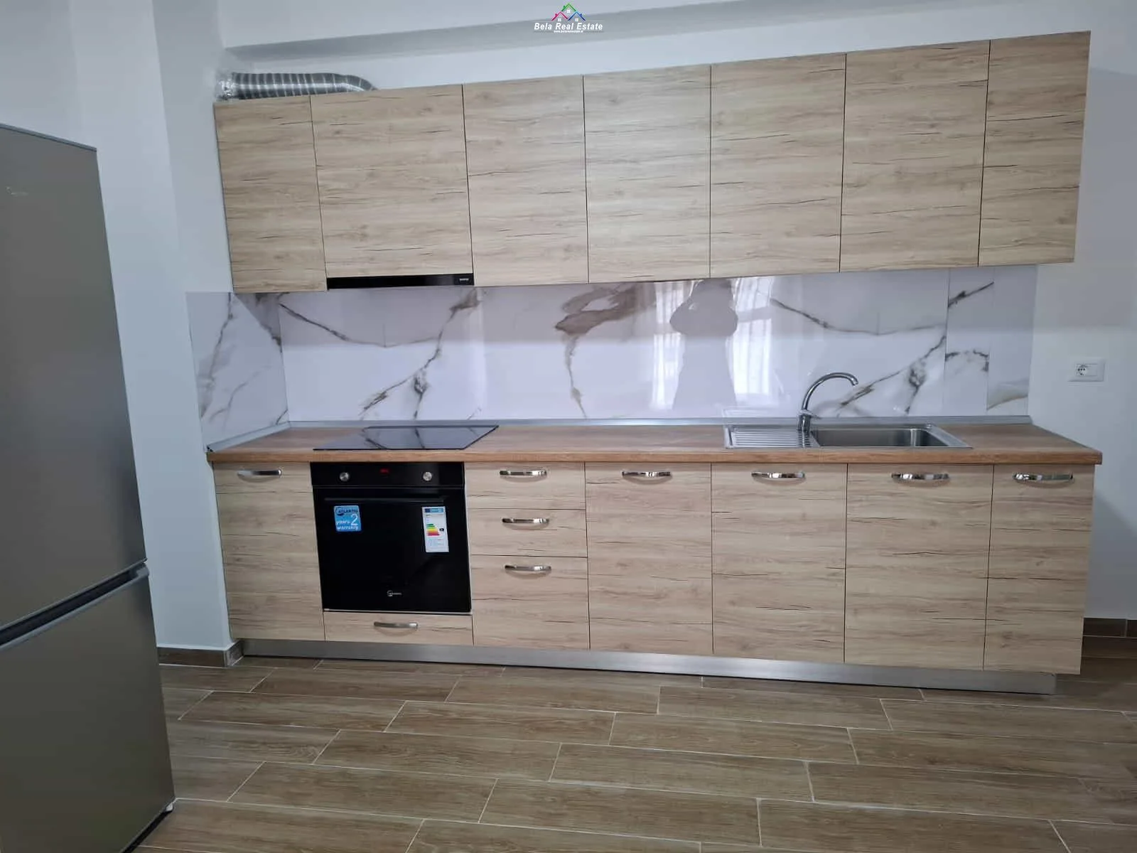 Apartament Me Qera 2+1 Ne 5 Maj ( ID B2201814) Tirane